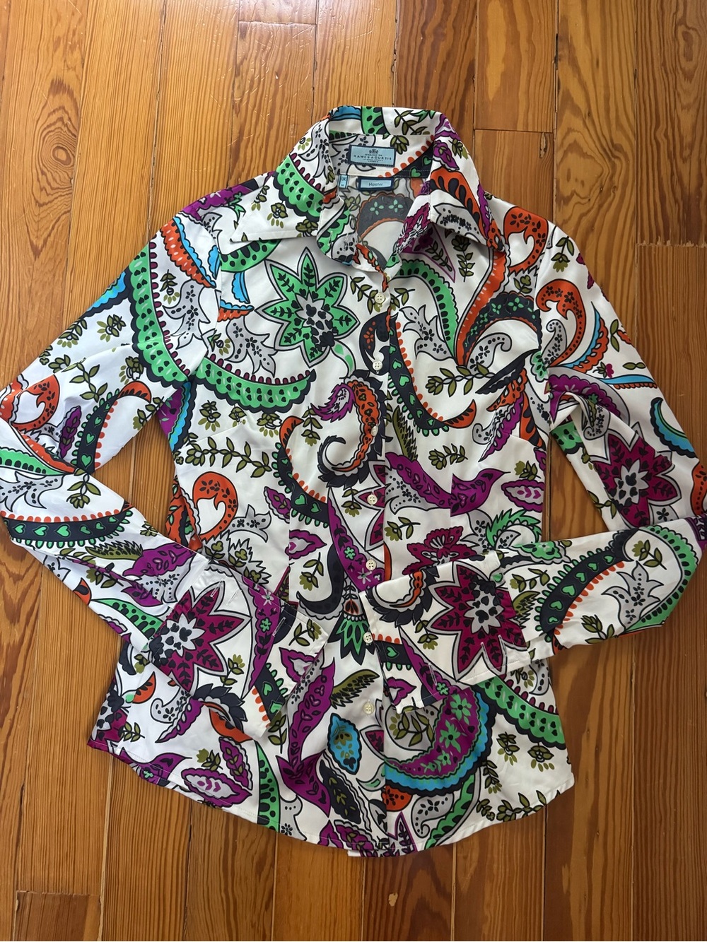 Hawes & Curtis Vibrant Paisley Button-Up Shirt